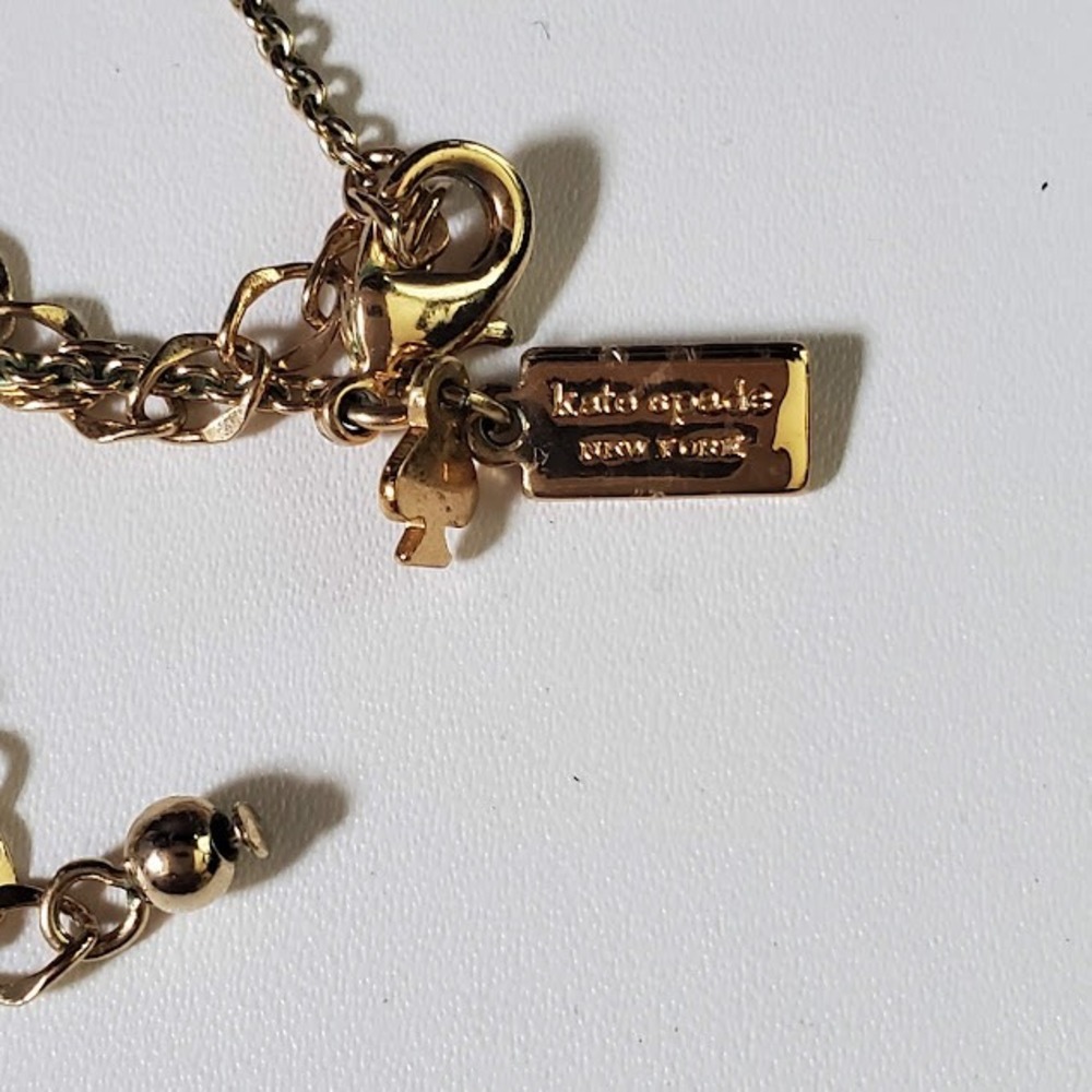 Kate Spade New York Gold Tone Mother of Pearl Flower Station Necklace Delicate - Picture 7 of 7